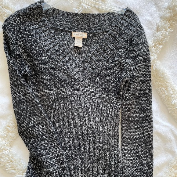 Dark gray long sleeve sweater shirt - Picture 1 of 1